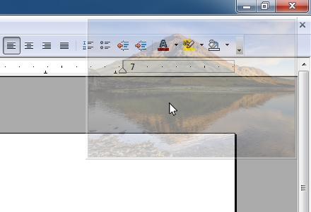 The Photo Window slideshow in the process of becoming 100% transparent under the mouse